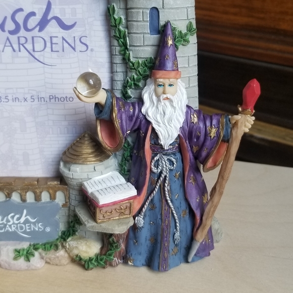 Wizard Photo Frame - Picture 3 of 6